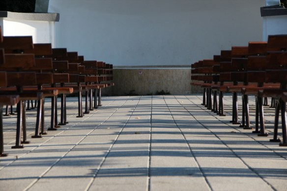 „Die Schnecke“ – so nennen die Burgaslii diese kleine Open-Air Bühne im Meeresgarten