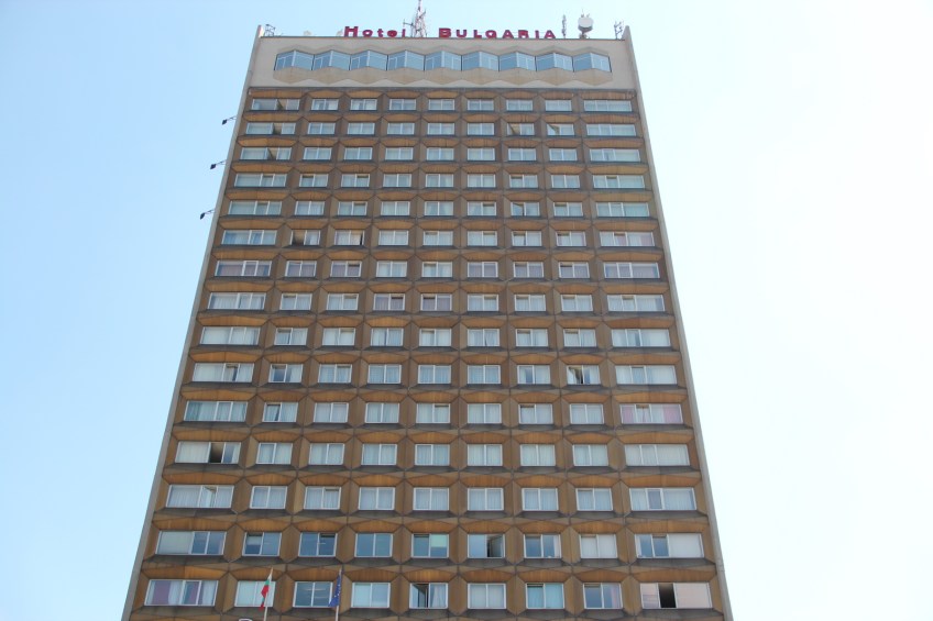 Hotel Bulgaria – ein Relikt kommunistischer Zeitrechnung. Damals der Stolz alle Burgaslii, heute ein verlassener Ort für einige Nostalgiker... und Romantiker.
